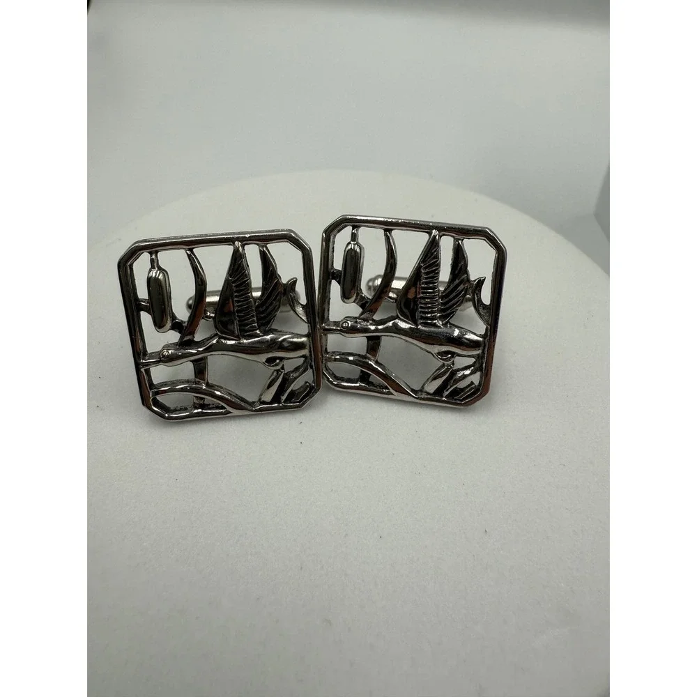 Vintage Silver Tone Mallard Duck Cattail Flying Bird Cufflinks‎ Nature Wildlife